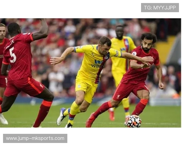 门兴定位球战术奏效，精准打击助力球队取胜